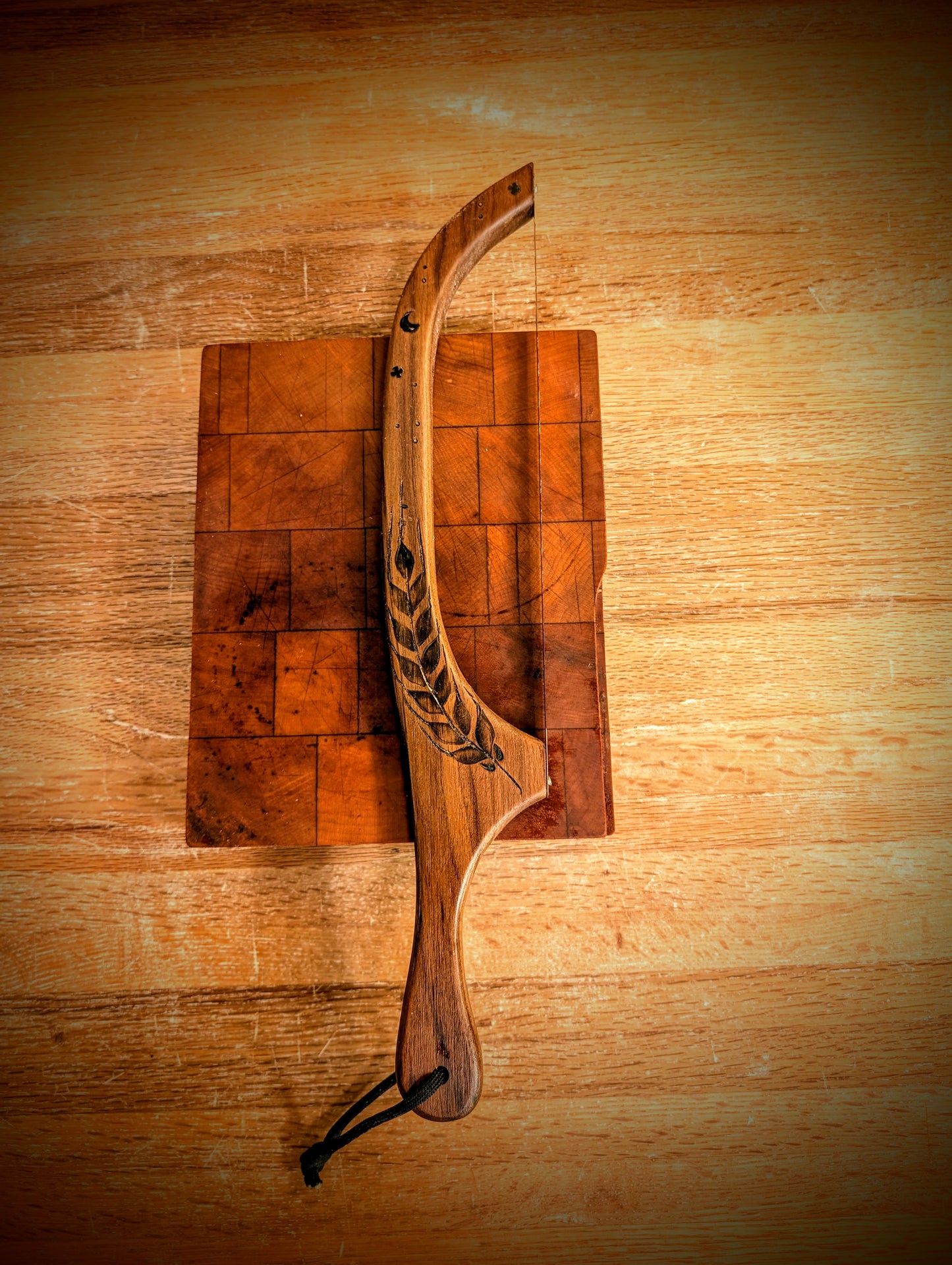 Bread Bow Knife