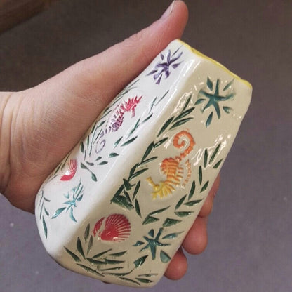 Ceramic mini Vases